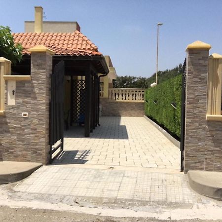 Punta Prosciutto Apartment To Rent المظهر الخارجي الصورة